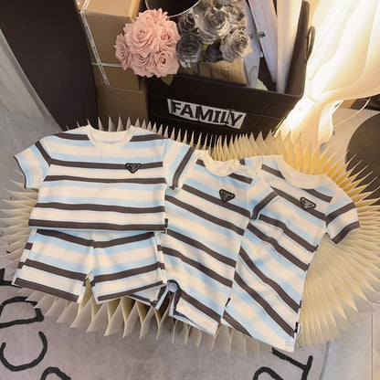 Dad Mom and Baby Matching Striped Clothes Mother and Daughter Equal Dresses Father and Son Clothing Korean Children Outfits Set