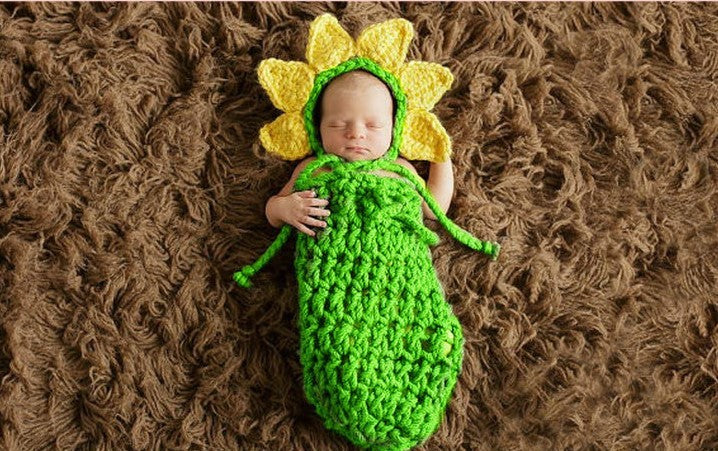 Charming Newborn Photography Outfit