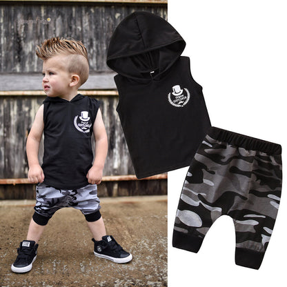 Toddler Boy Sleeveless Hoodie &amp; Camo Pants 2PC Set