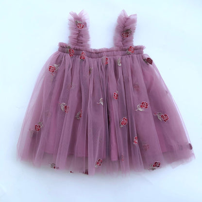 Girl embroidered mesh strapless fluffy princess dress