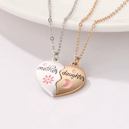 2Pcs/Set Mother and Daughter Parent Child Magnet Necklace for Children Birthday Party Gifts Jewelry Set